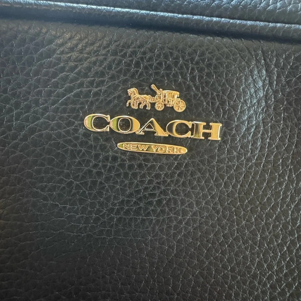 Coach Black Pebbled Leather Zip Belt Bag - Picture 4 of 6
